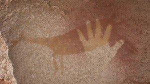 Cavepainting. Cueva de las Manos, río pinturas. 7000 b.C (?). Santa Cruz. Patagonia Argentina THE ART, MATERIAL AND SUSTAINABILITY